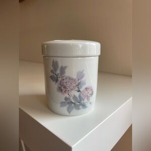 Vintage Floral Liette Soap Dish and Toothbrush Set